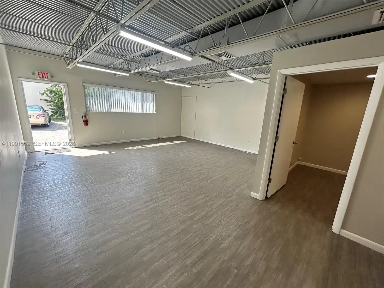 6225 Johnson St, Hollywood FL 33024 photo 4