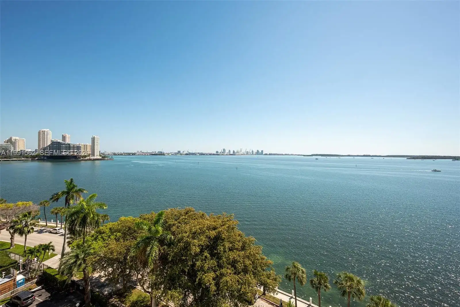 1420 Brickell Bay Dr # 1003A, Miami FL 33131 photo 4