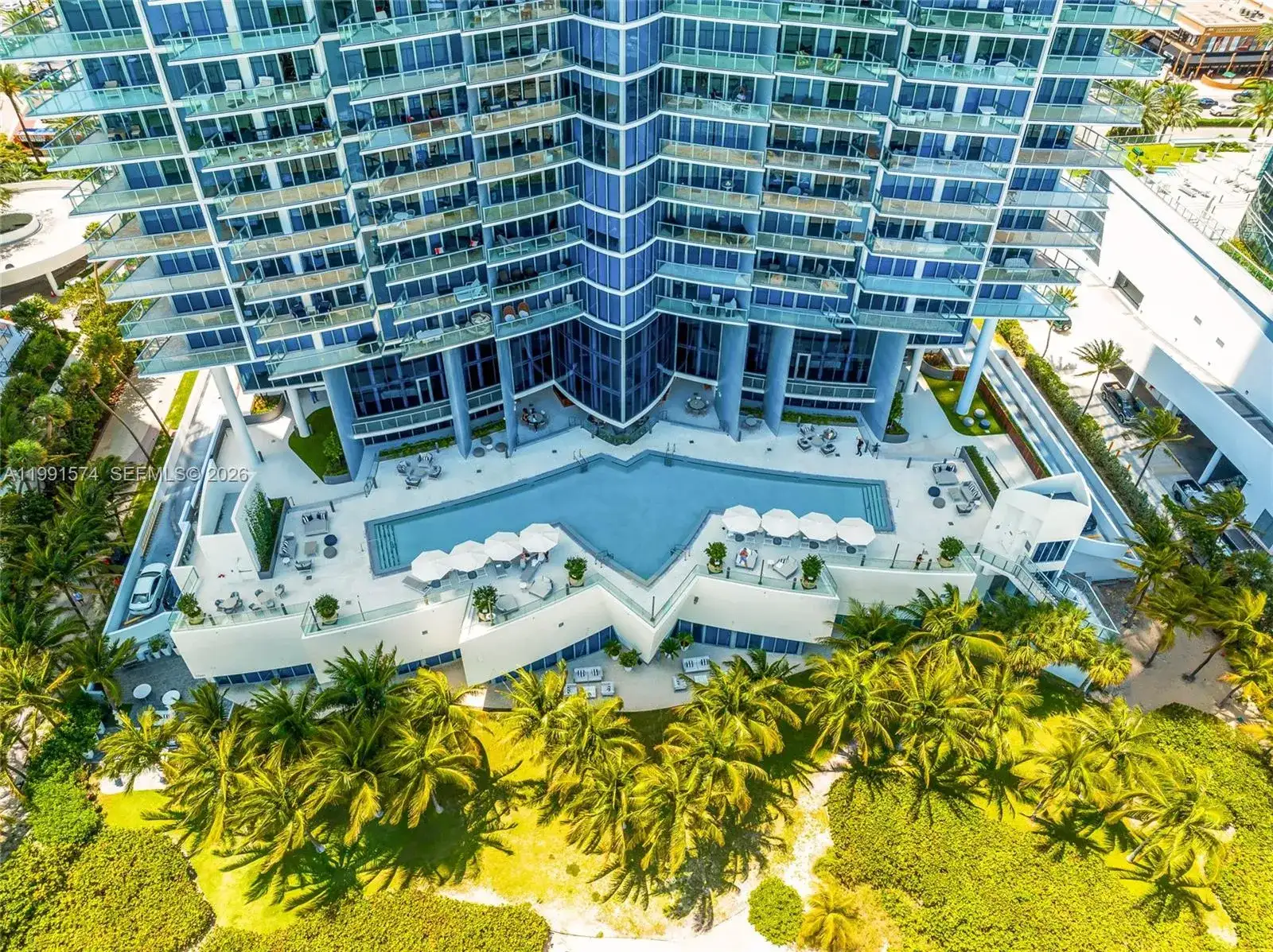 17001 Collins Ave, Sunny Isles Beach FL 33160 photo 2