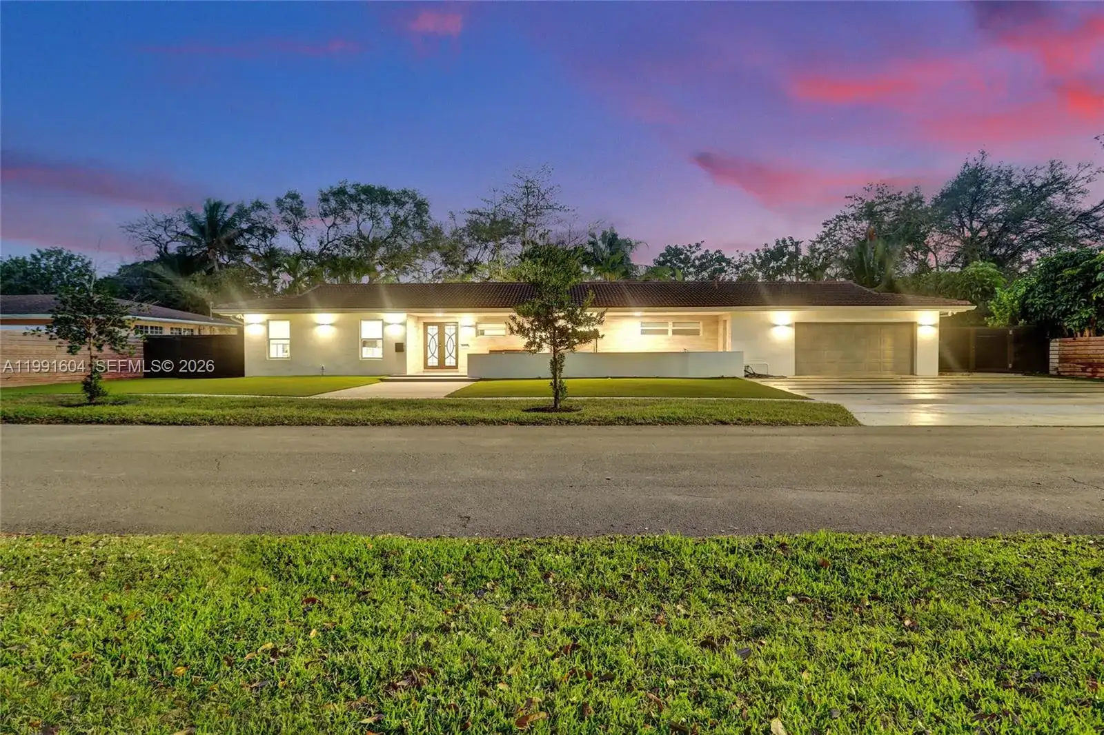 2126 NE 187th St, North Miami Beach FL 33179 photo 5