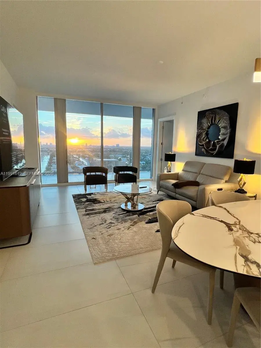 153 N Seabreeze Blvd # 1703, Fort Lauderdale FL 33304