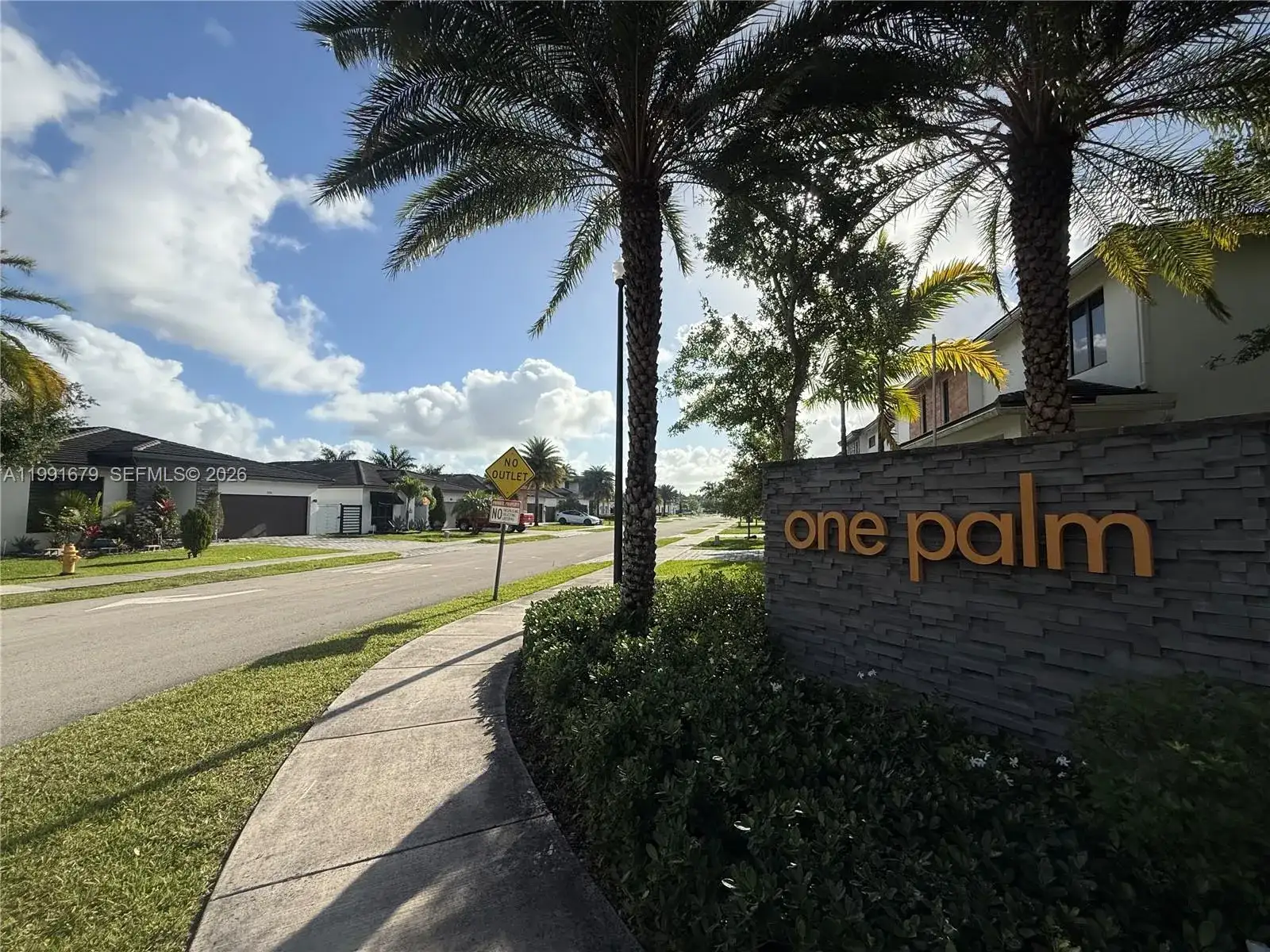 2945 SE 3rd St, Homestead FL 33033 photo 3