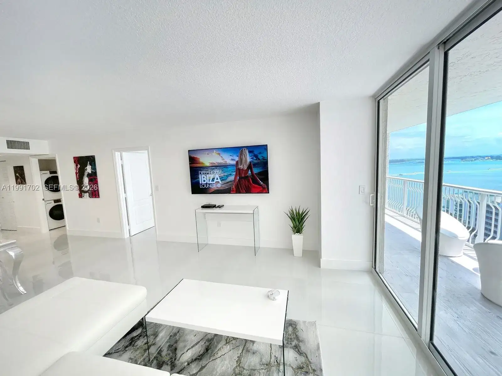 1200 SE Brickell Bay Dr # 1707, Miami FL 33131 photo 2