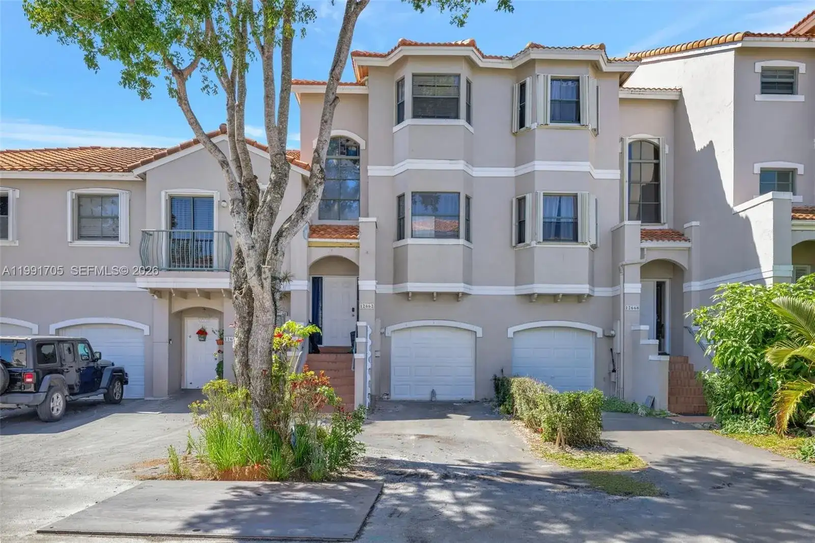 12662 NW 14th St, Sunrise FL 33323 photo 4