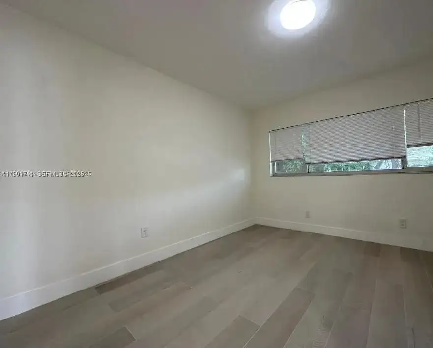 1514 SW 6th St # 4, Miami FL 33135 photo 4
