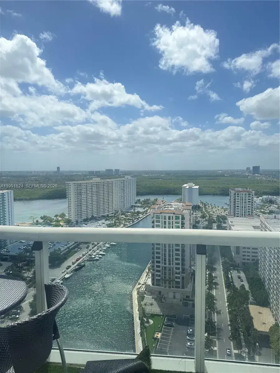 15901 Collins Ave # 2505, Sunny Isles Beach FL 33160
