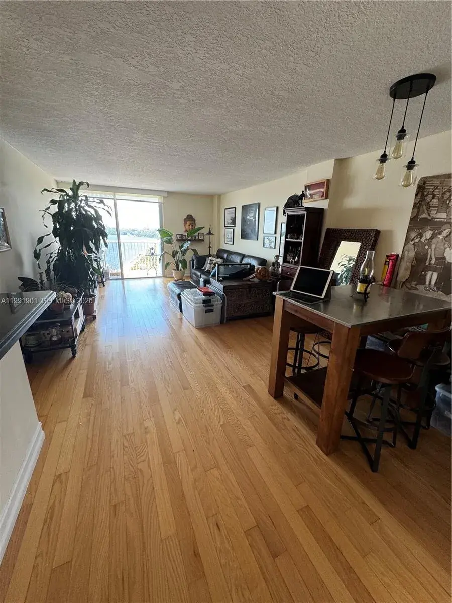 150 SE 25th Rd # 11L, Miami FL 33129 photo 3