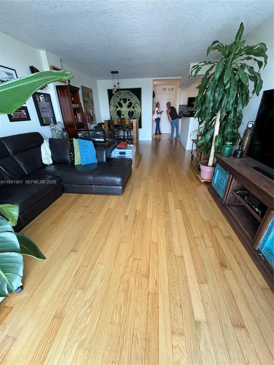 150 SE 25th Rd # 11L, Miami FL 33129 photo 4