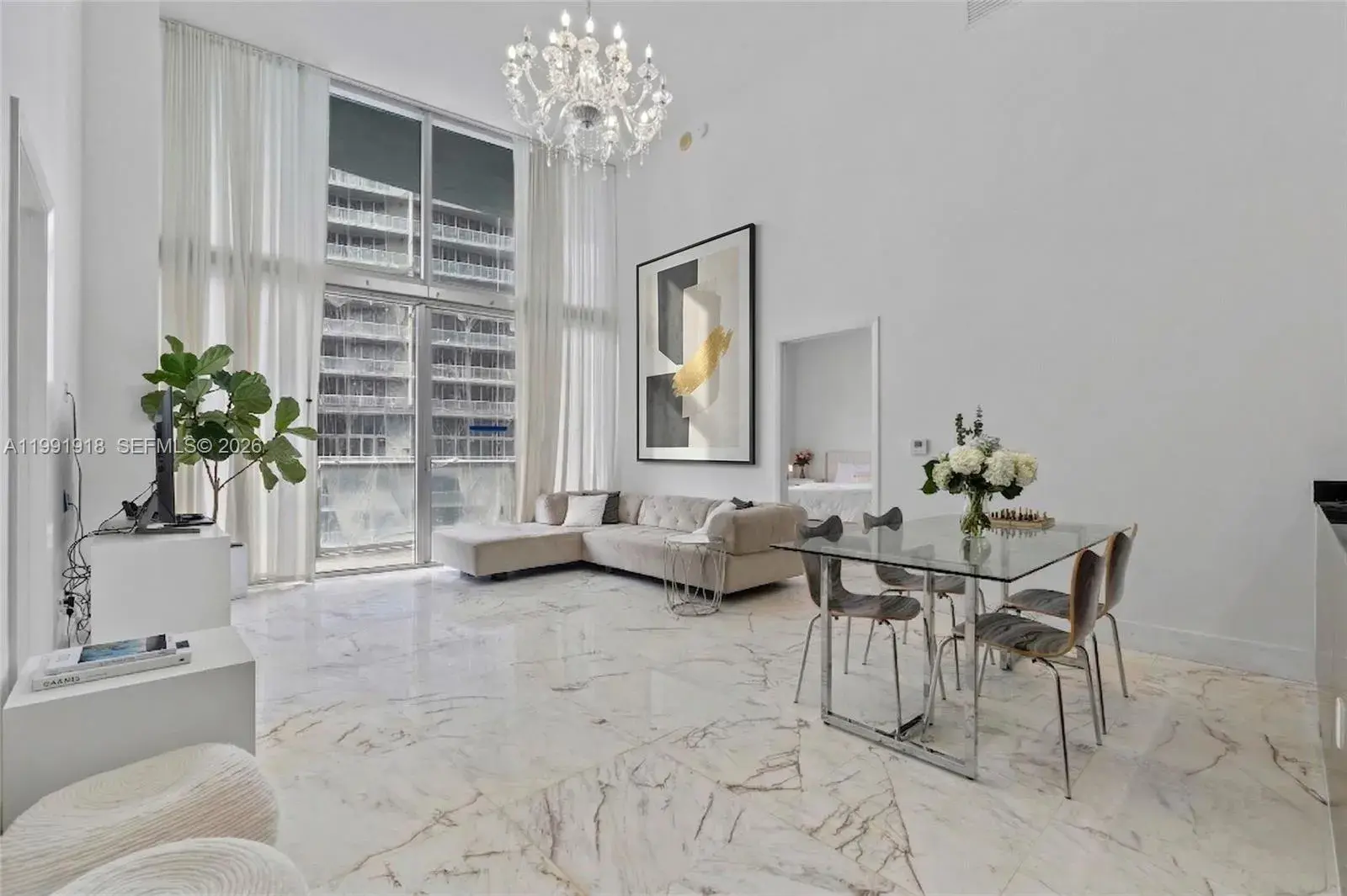 2 bedroom 2 bath Residential for sale at 475 Brickell Ave # 2209, Miami FL 33131