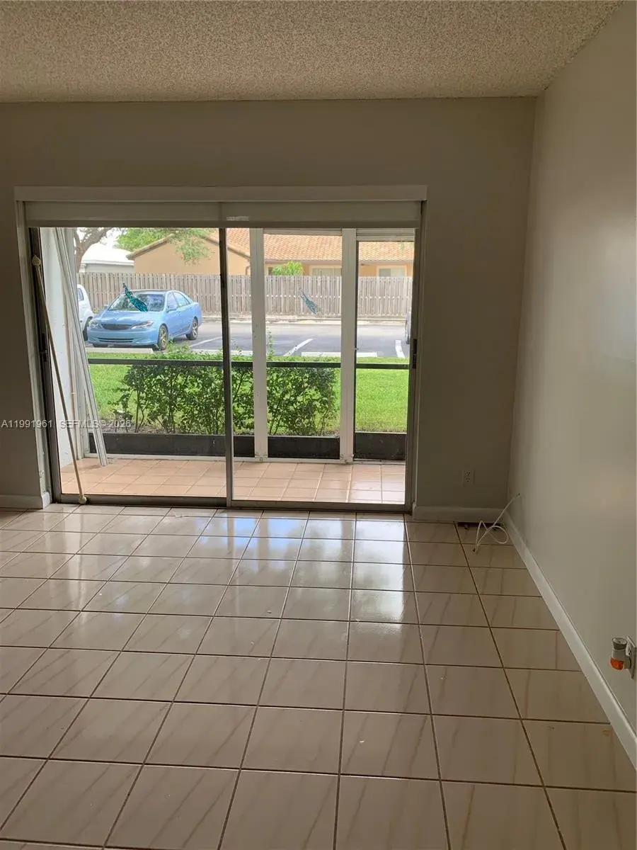 4155 NW 90th Ave # 105, Coral Springs FL 33065