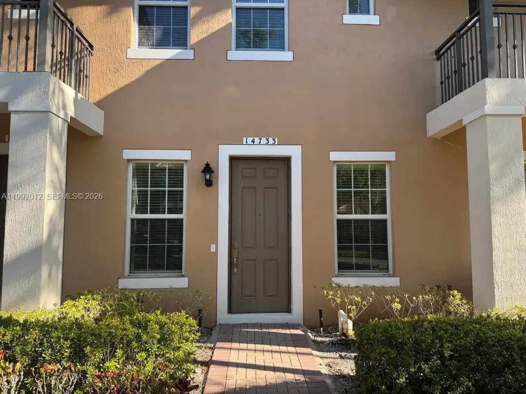 14733 SW 11th St # 14733, Pembroke Pines FL 33027