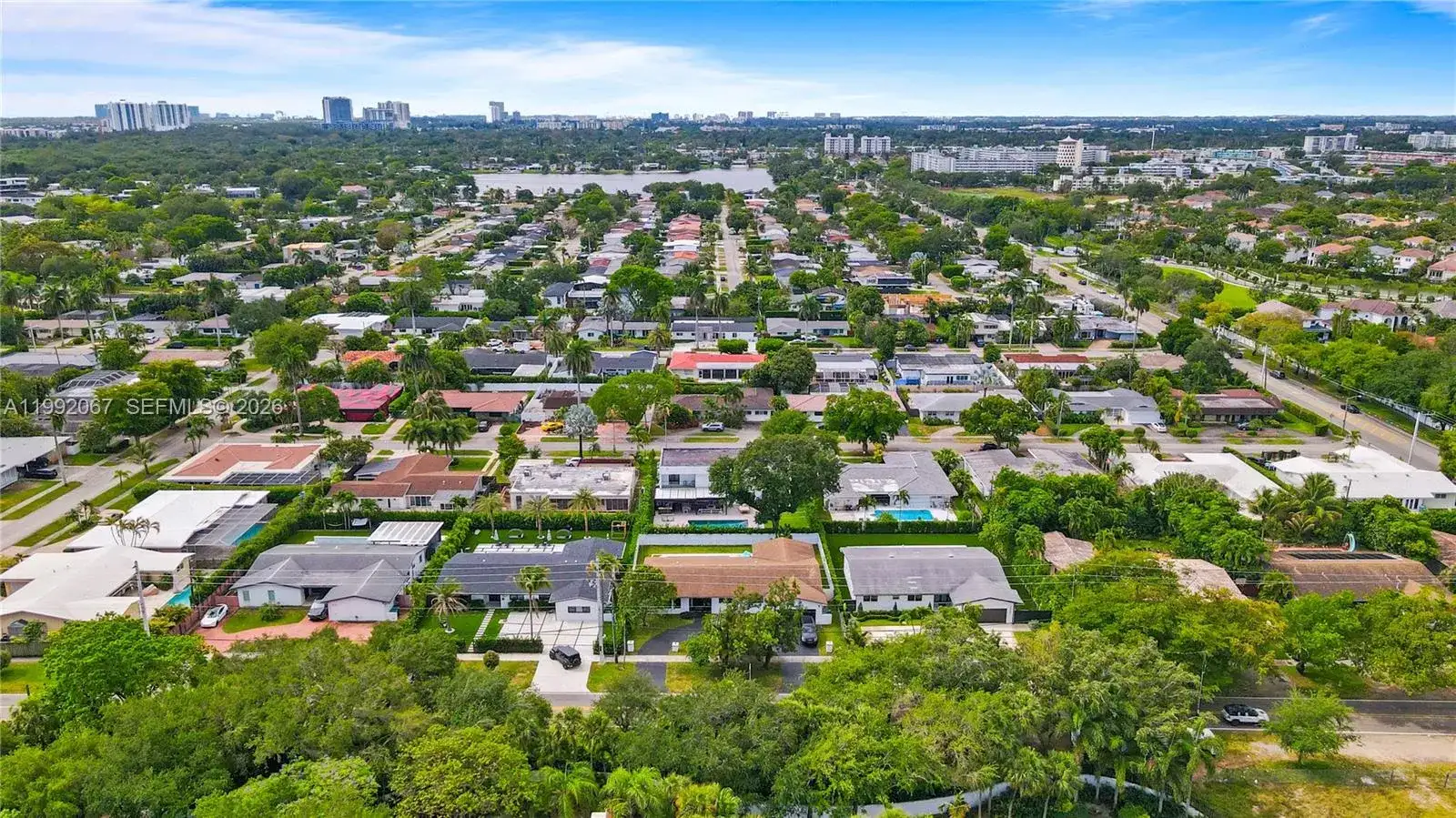 1850 NE 199th St, Miami FL 33179 photo 5