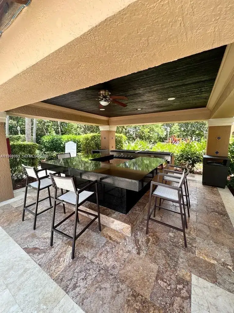 19555 E Country Club Dr # 8503, Aventura FL 33180 photo 4