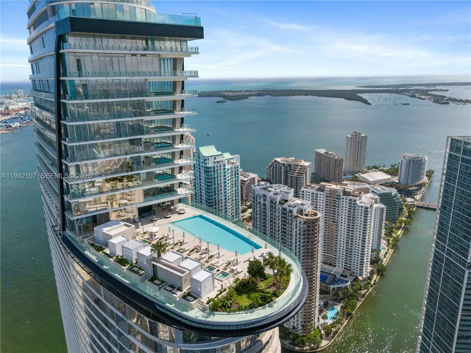 300 Biscayne Boulevard Way # 2103C, Miami FL 33131 photo 4