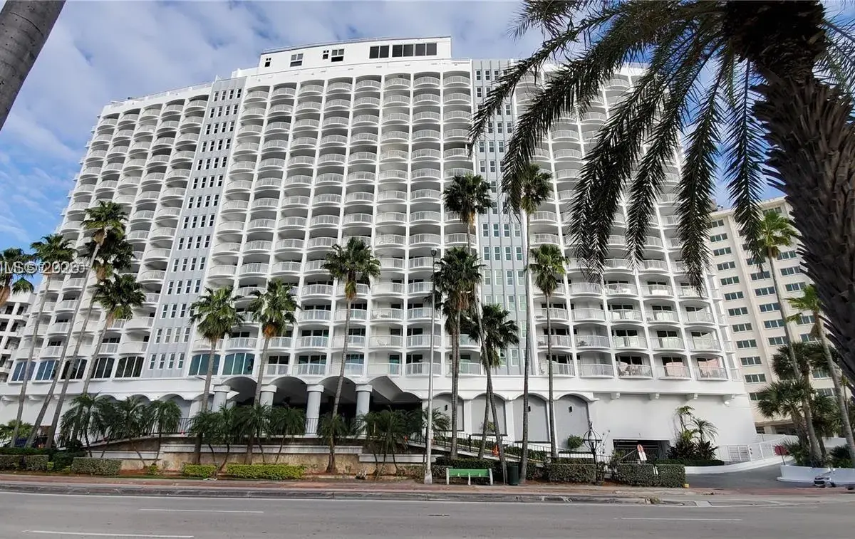 5401 Collins Ave # 1514, Miami Beach FL 33140