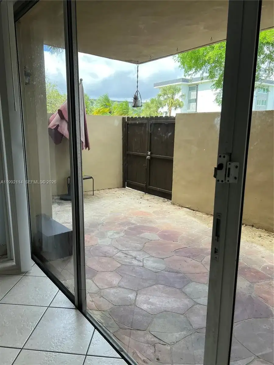 10845 SW 112th Ave # 107, Miami FL 33176 photo 2