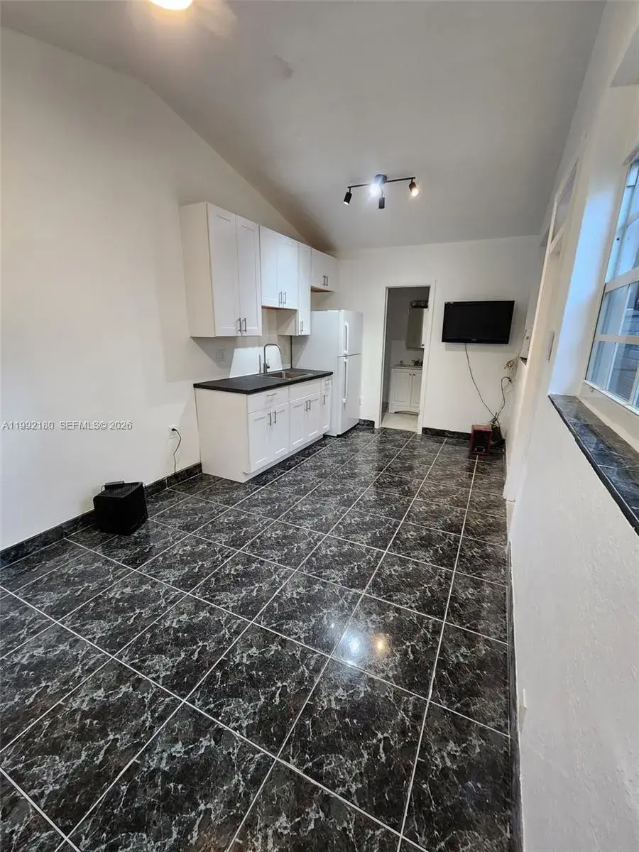 1916 Coolidge St # 1, Hollywood FL 33020