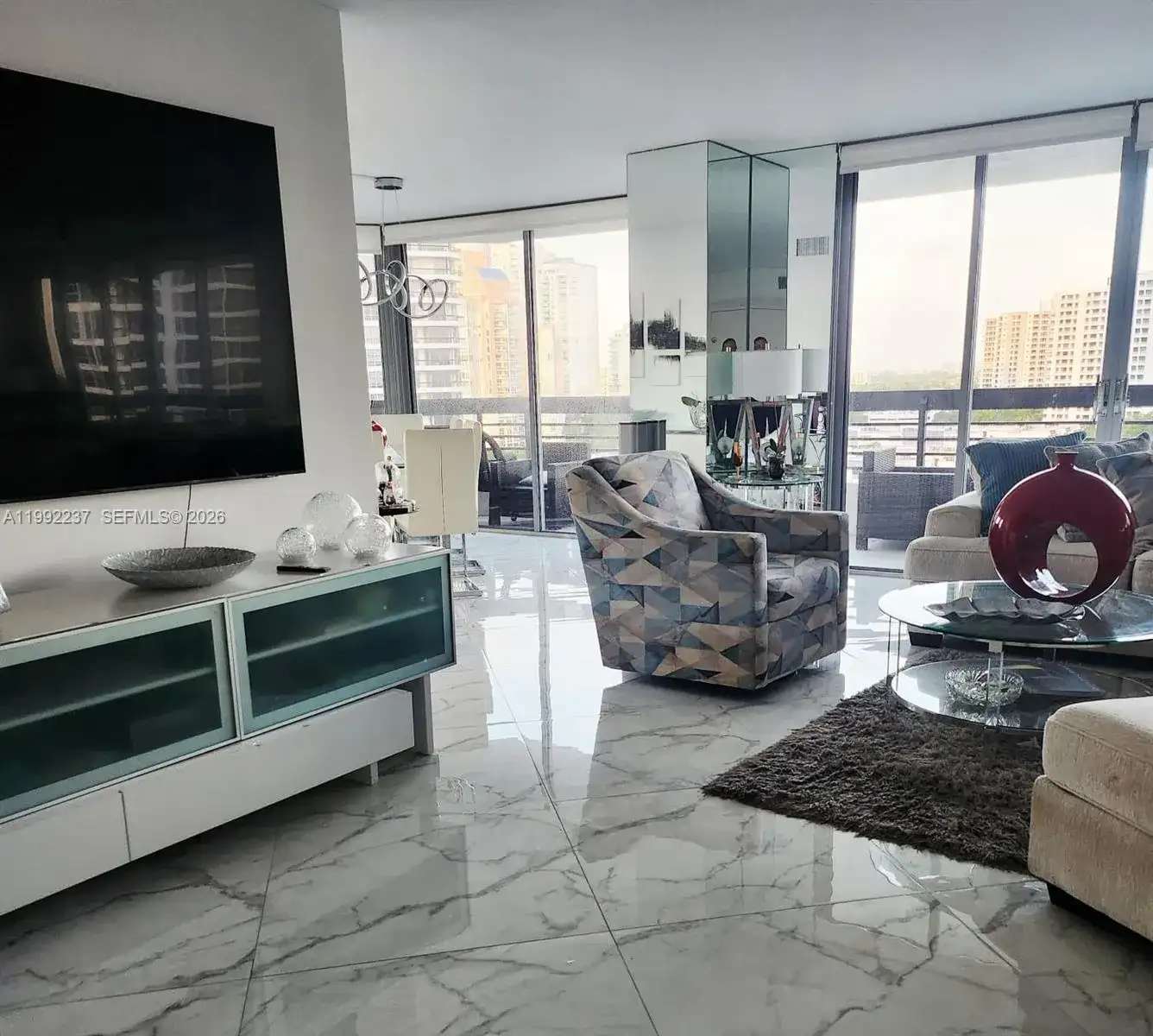3500 Mystic Pointe Dr # 1201, Aventura FL 33180 photo 4