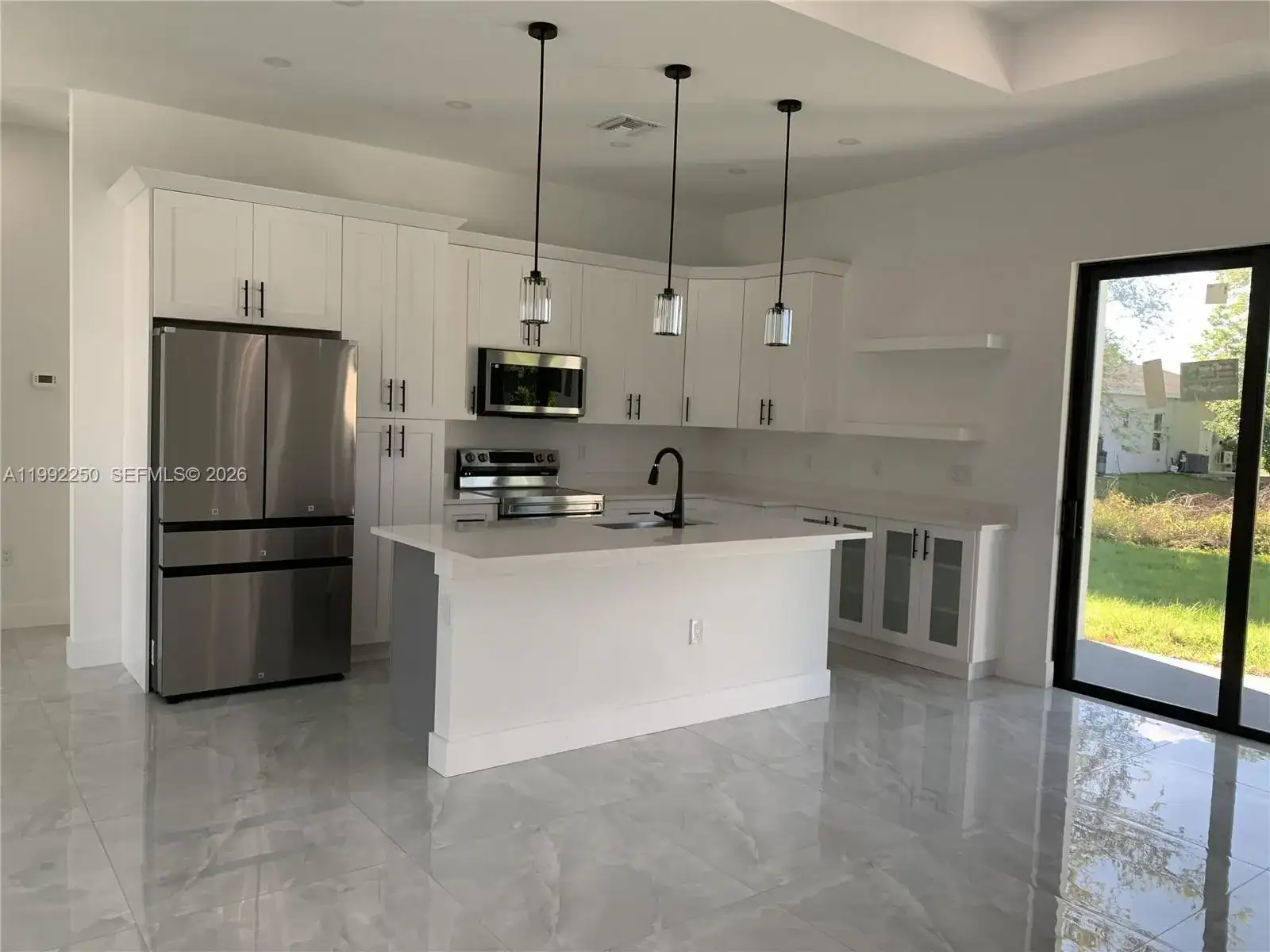 442 Redwing St, Lehigh Acres FL 33974 photo 2
