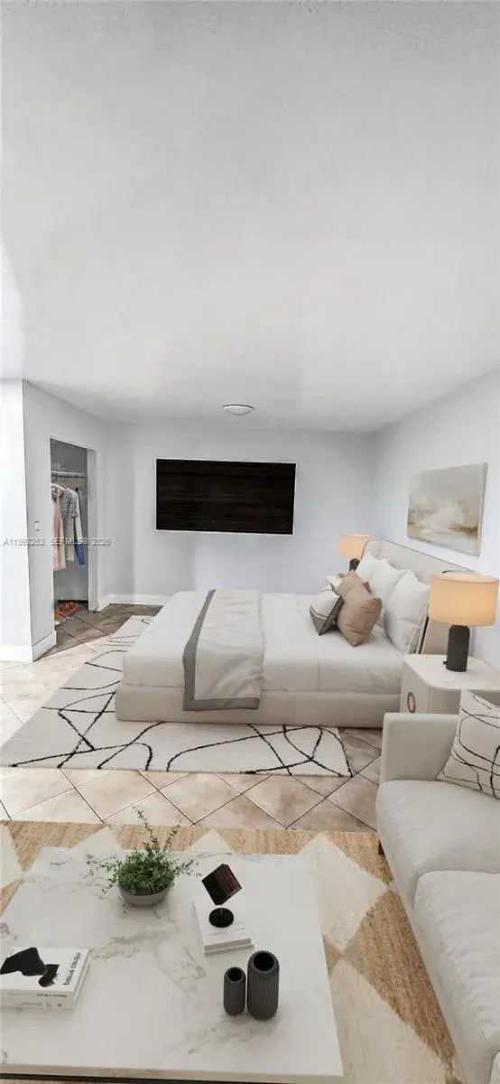 2619 Arthur St # 4, Hollywood FL 33020