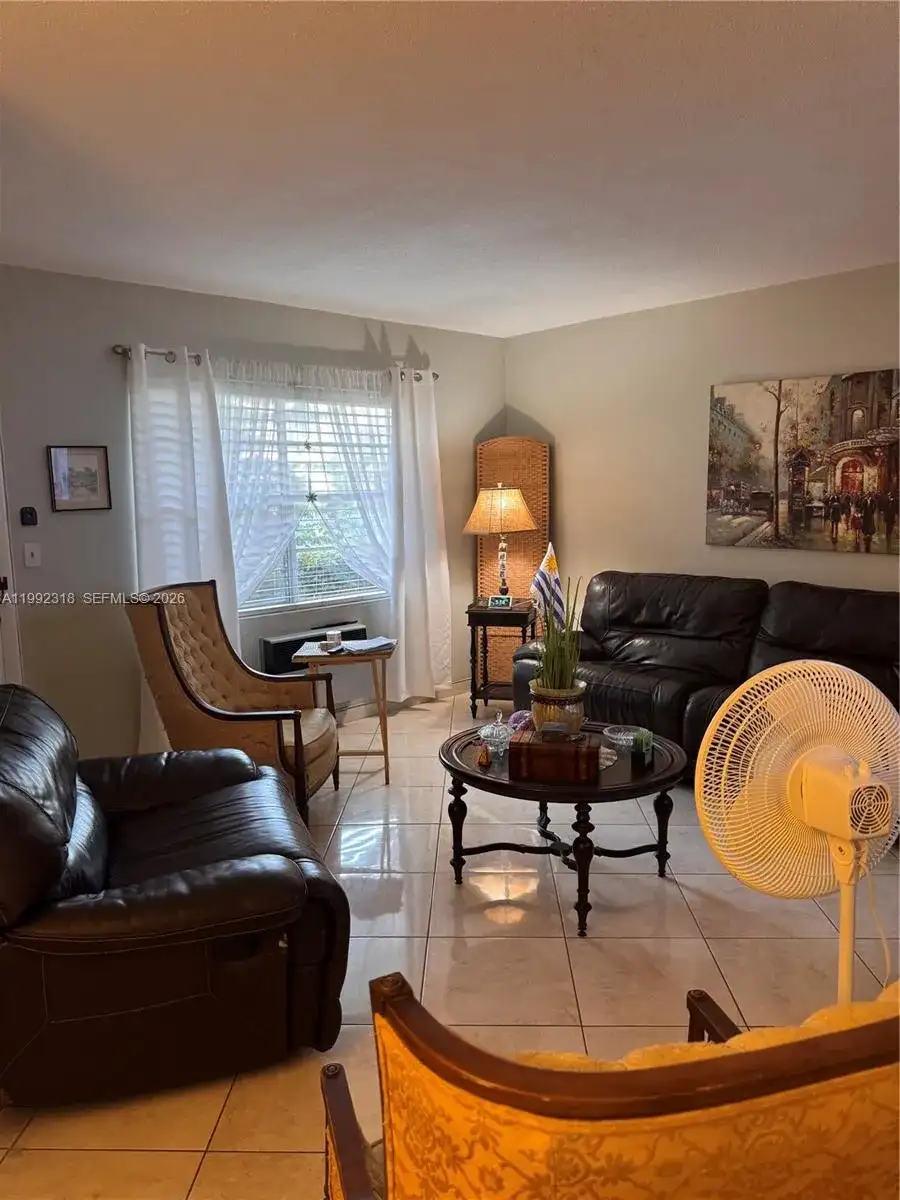 17090 NE 14th Ave # 107, Miami FL 33162 photo 4