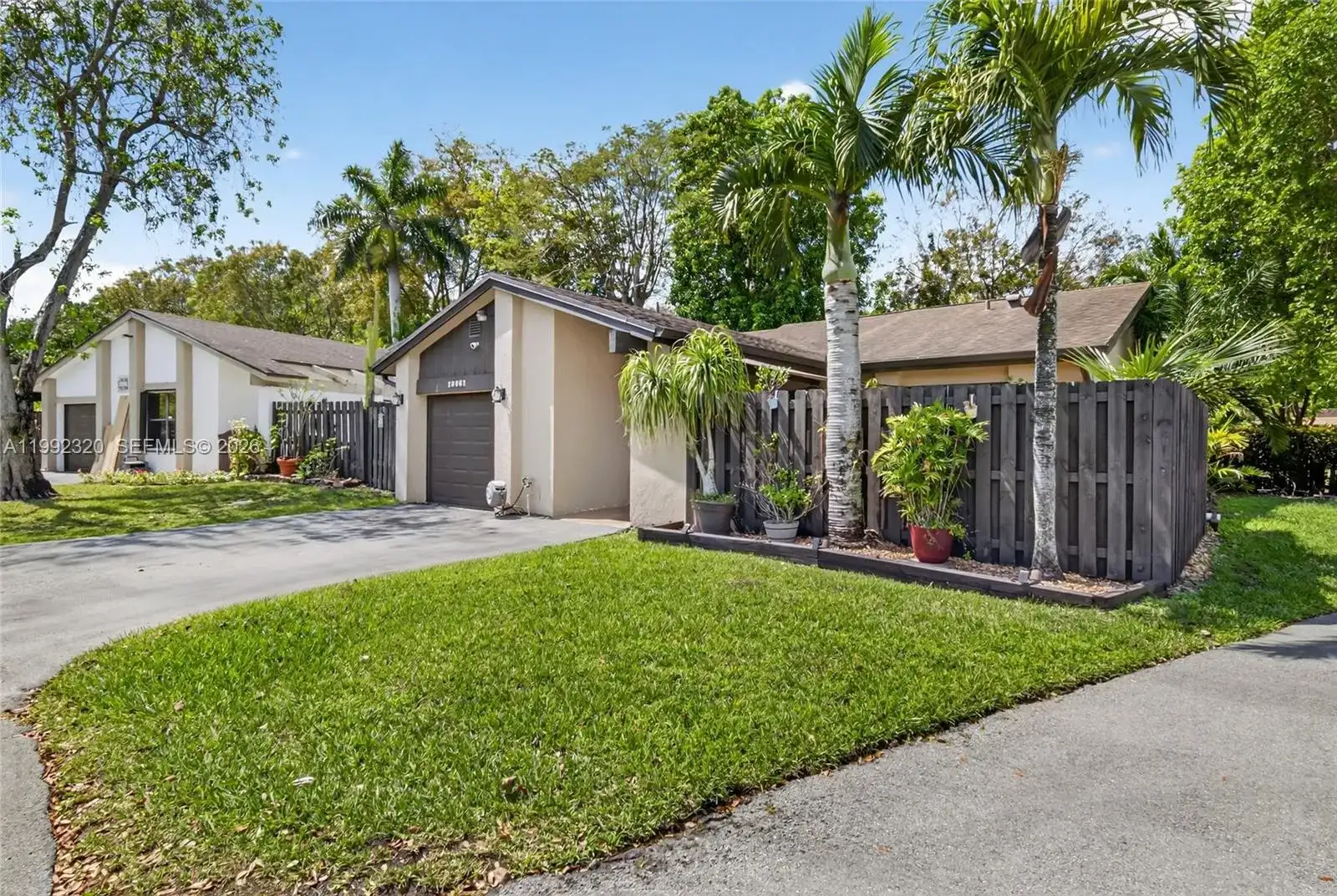 10861 SW 132nd Cir Ct, Miami FL 33186 photo 2