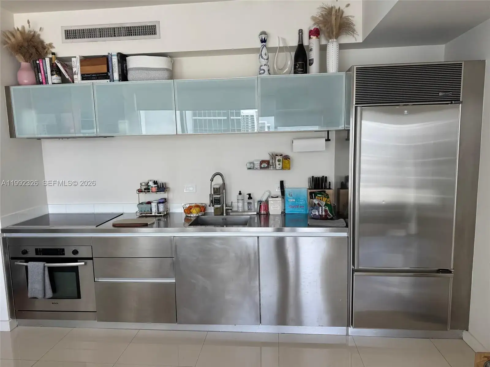 1040 Biscayne Blvd # 2605, Miami FL 33132 photo 4