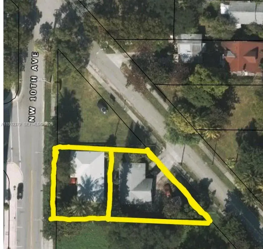 1226 NW 11th St Rd, Miami FL 33136