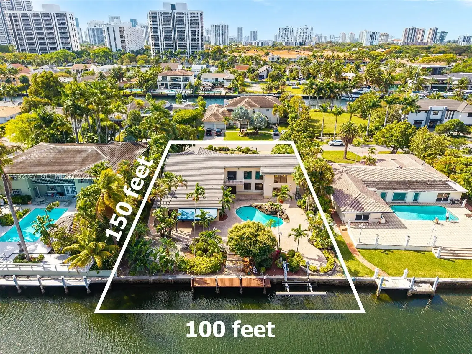 448 Poinciana Dr, Hallandale Beach FL 33009 photo 4