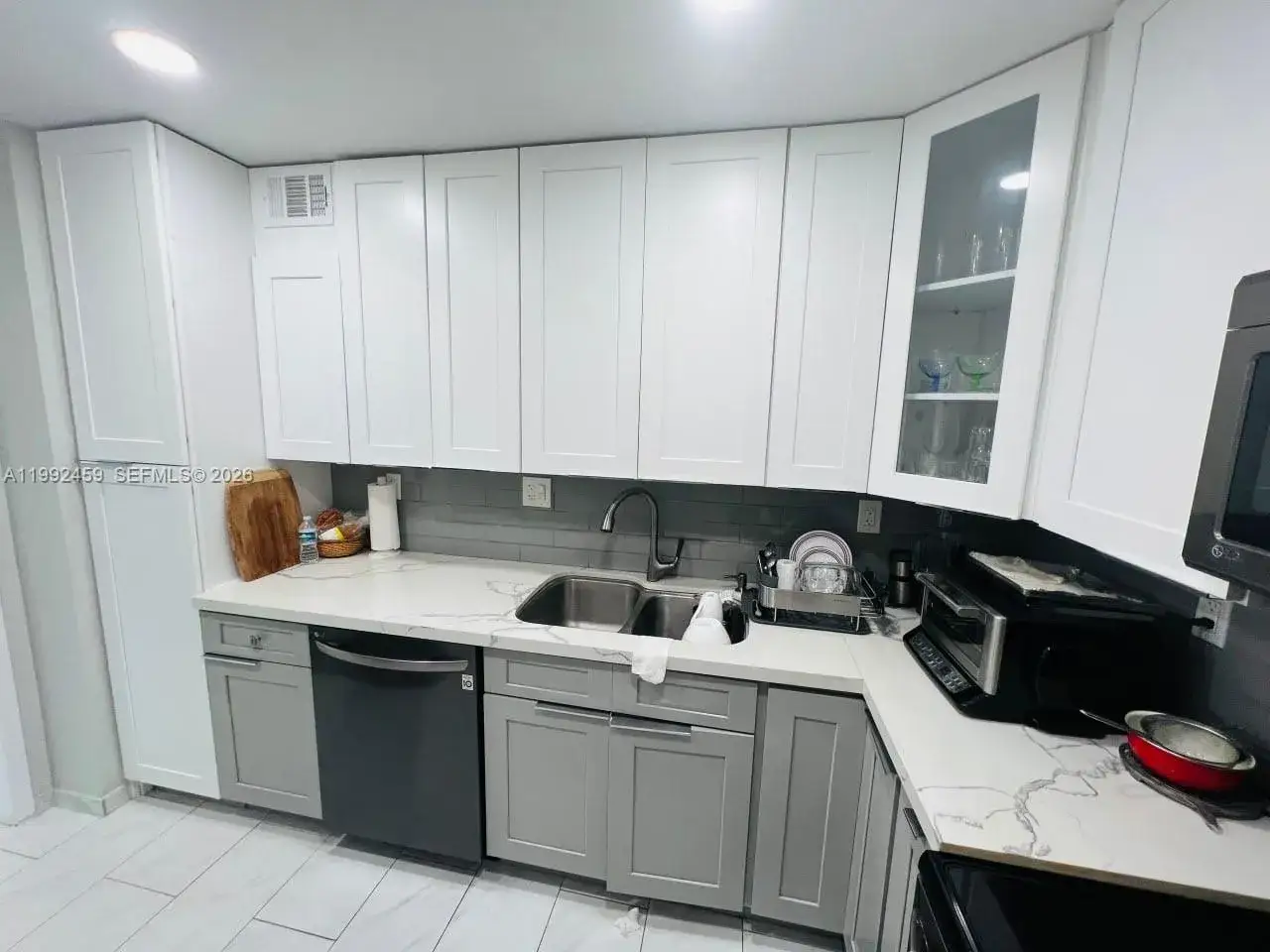 400 Kings Point Dr # 1504, Sunny Isles Beach FL 33160
