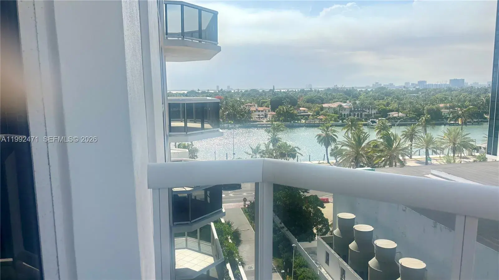 4779 Collins Ave # 808, Miami Beach FL 33140