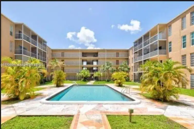4848 NW 24th Ct # 309, Lauderdale Lakes FL 33313 photo 5