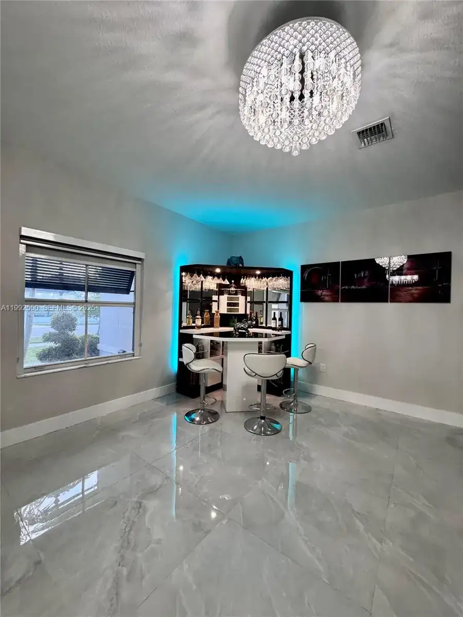 19303 SW 132nd Path, Miami FL 33177 photo 5