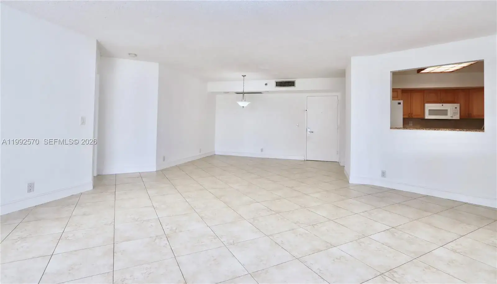 3500 Mystic Pointe Dr # 1207, Aventura FL 33180 photo 5