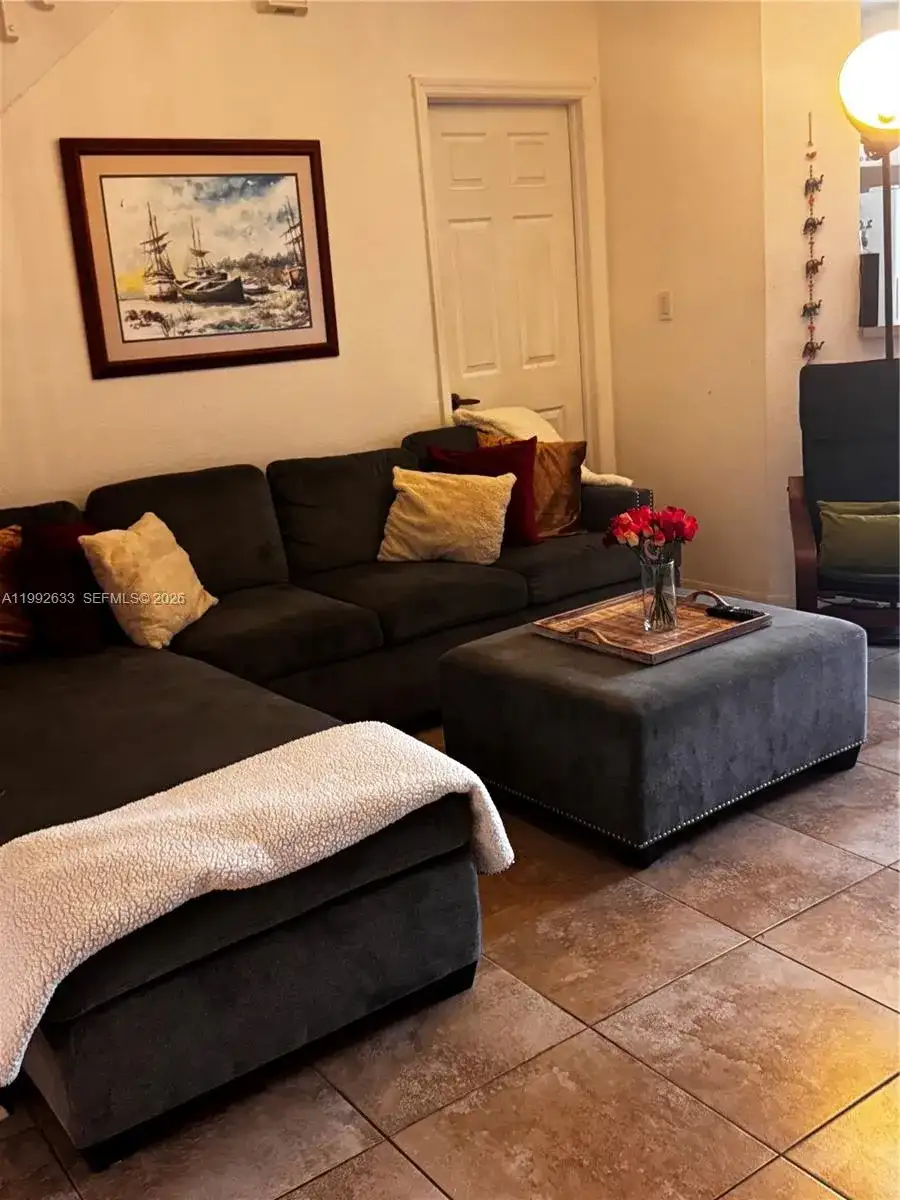 10723 NW 85th Ter # 38, Doral FL 33178 photo 5