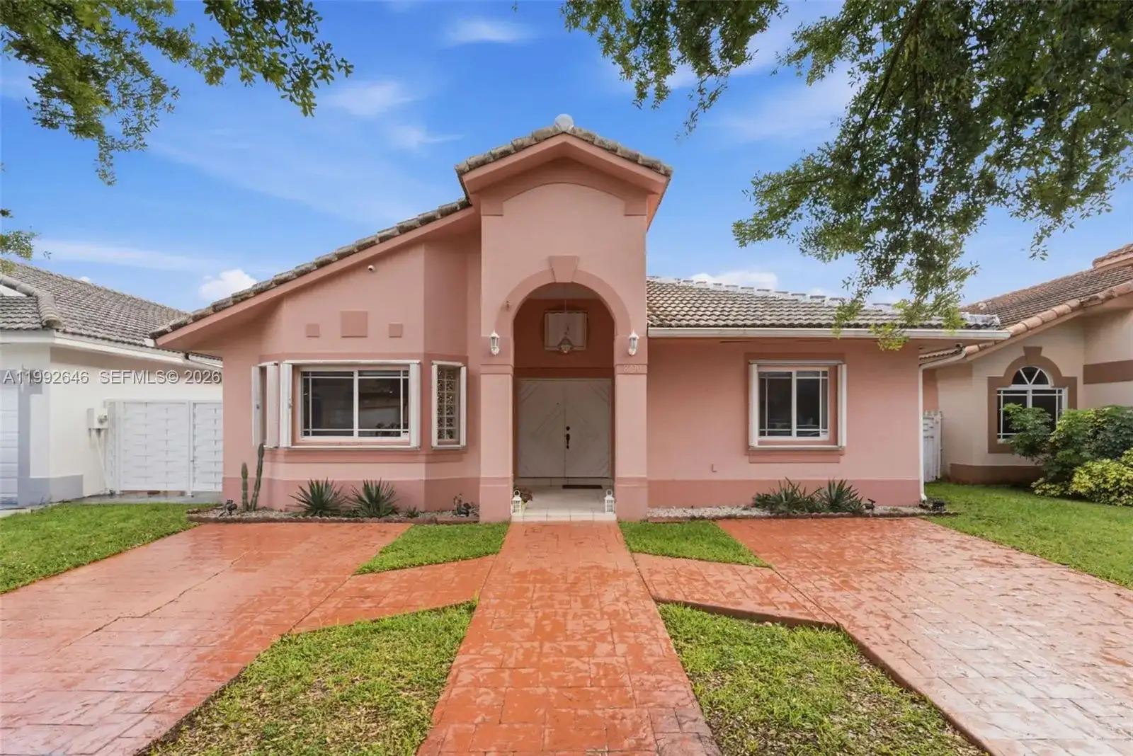 8790 NW 142nd St, Miami Lakes FL 33018 photo 2