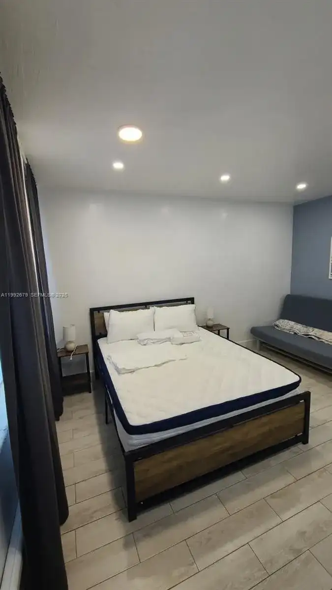 761 Euclid Ave # 7, Miami Beach FL 33139 photo 3