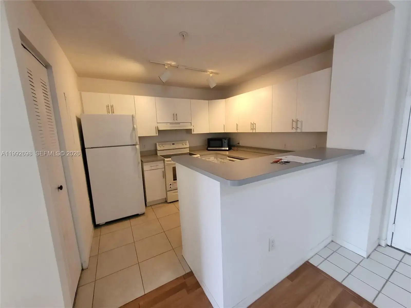 4500 NW 107th Ave # 9, Doral FL 33178 photo 5