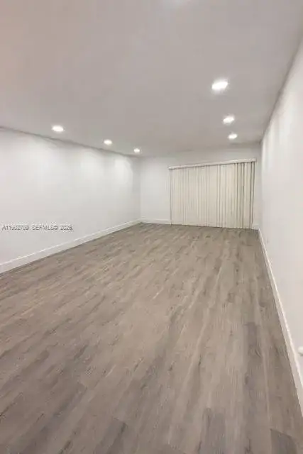1555 W 44th Pl # 247, Hialeah FL 33012 photo 3