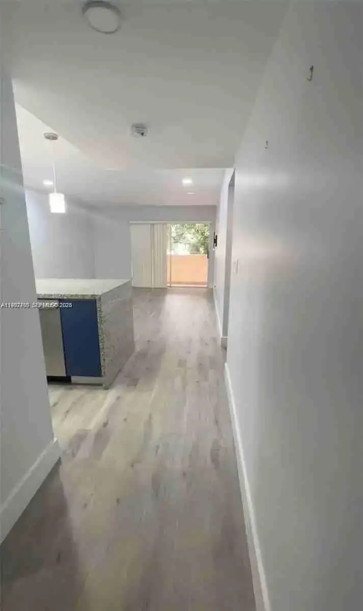 1555 W 44th Pl # 247, Hialeah FL 33012 photo 4