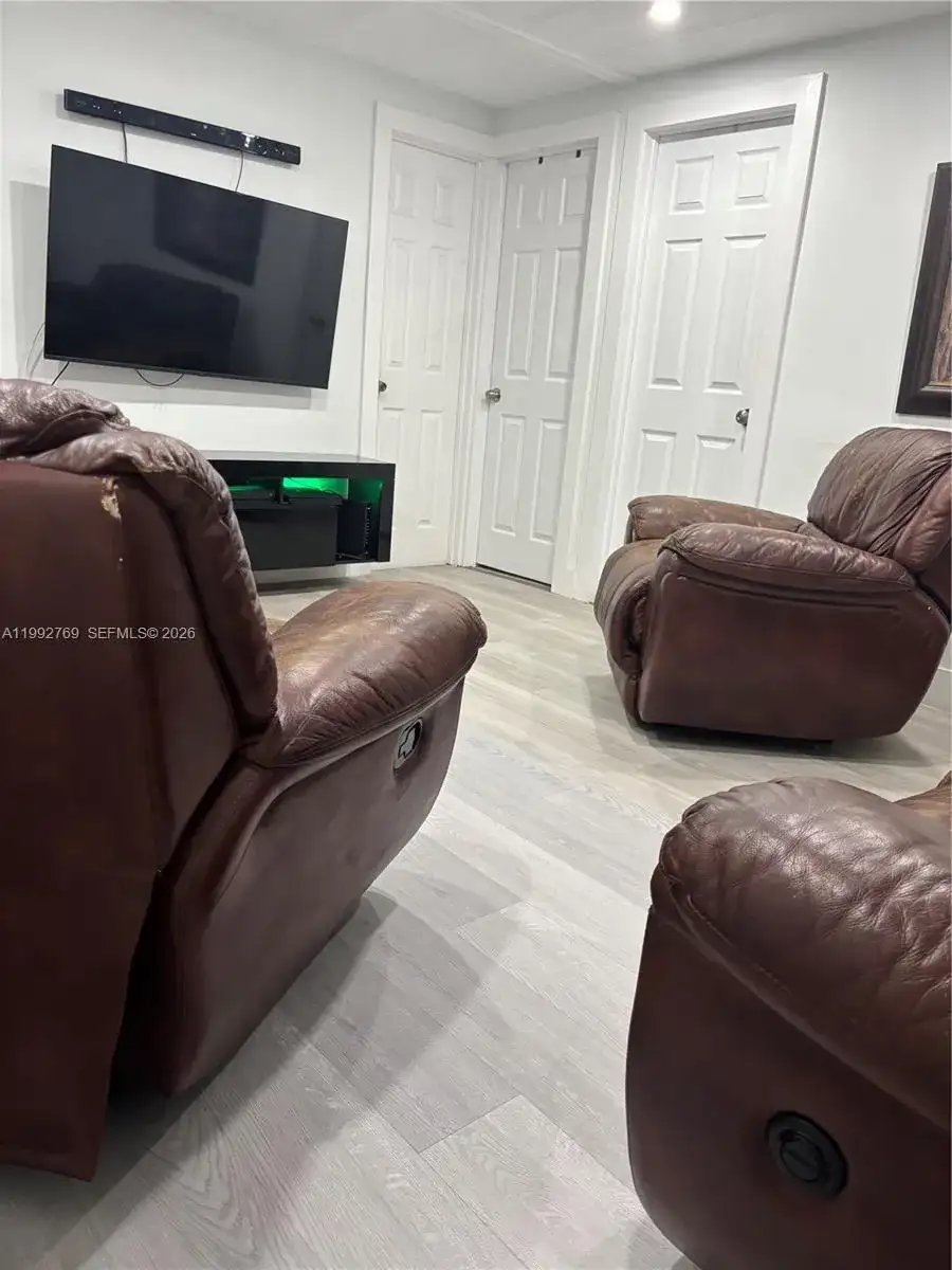 12888 SW 17th st, Unincorporated Dade County FL 33175 photo 5