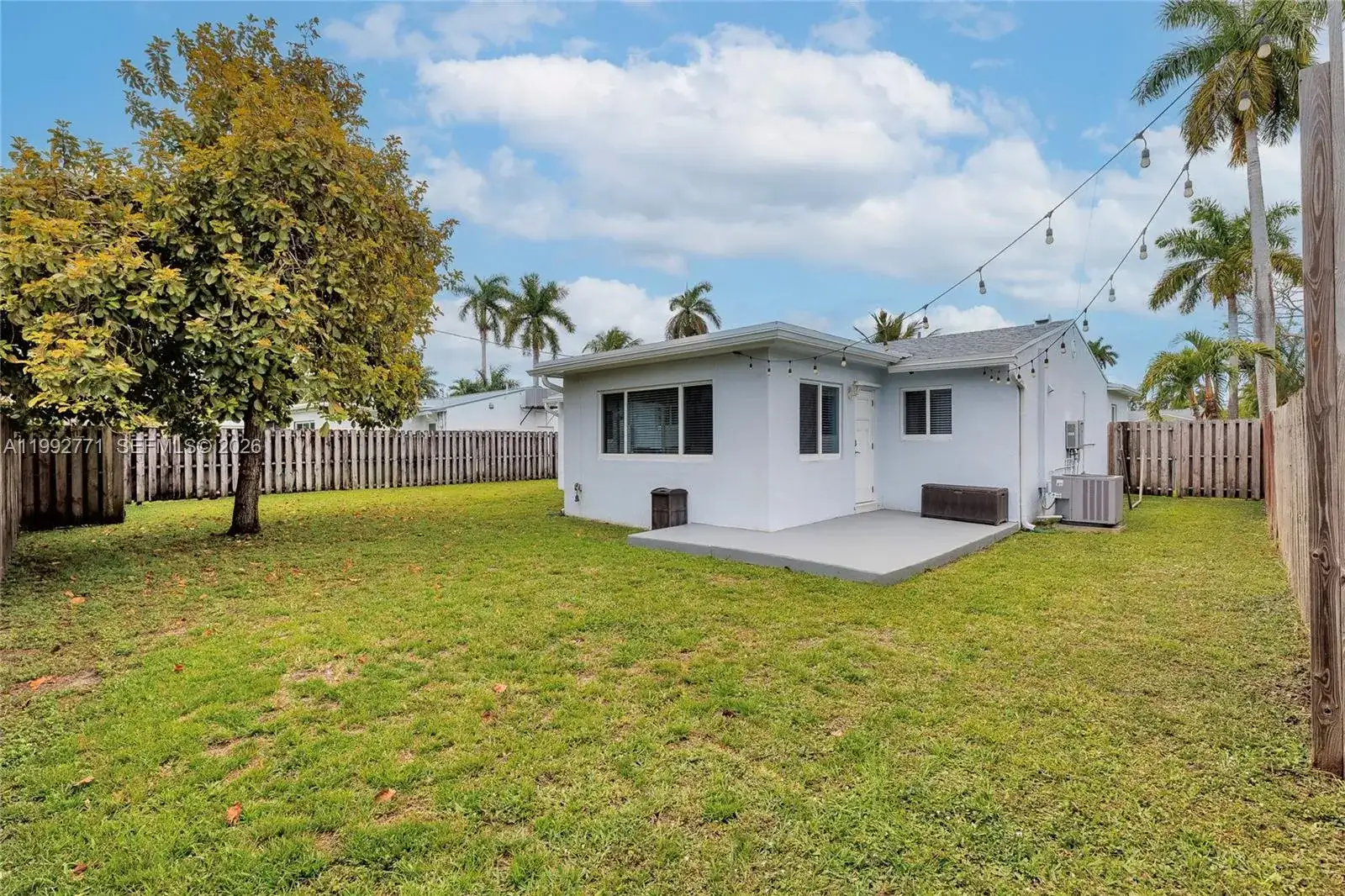 819 N 32nd Ave, Hollywood FL 33021 photo 5