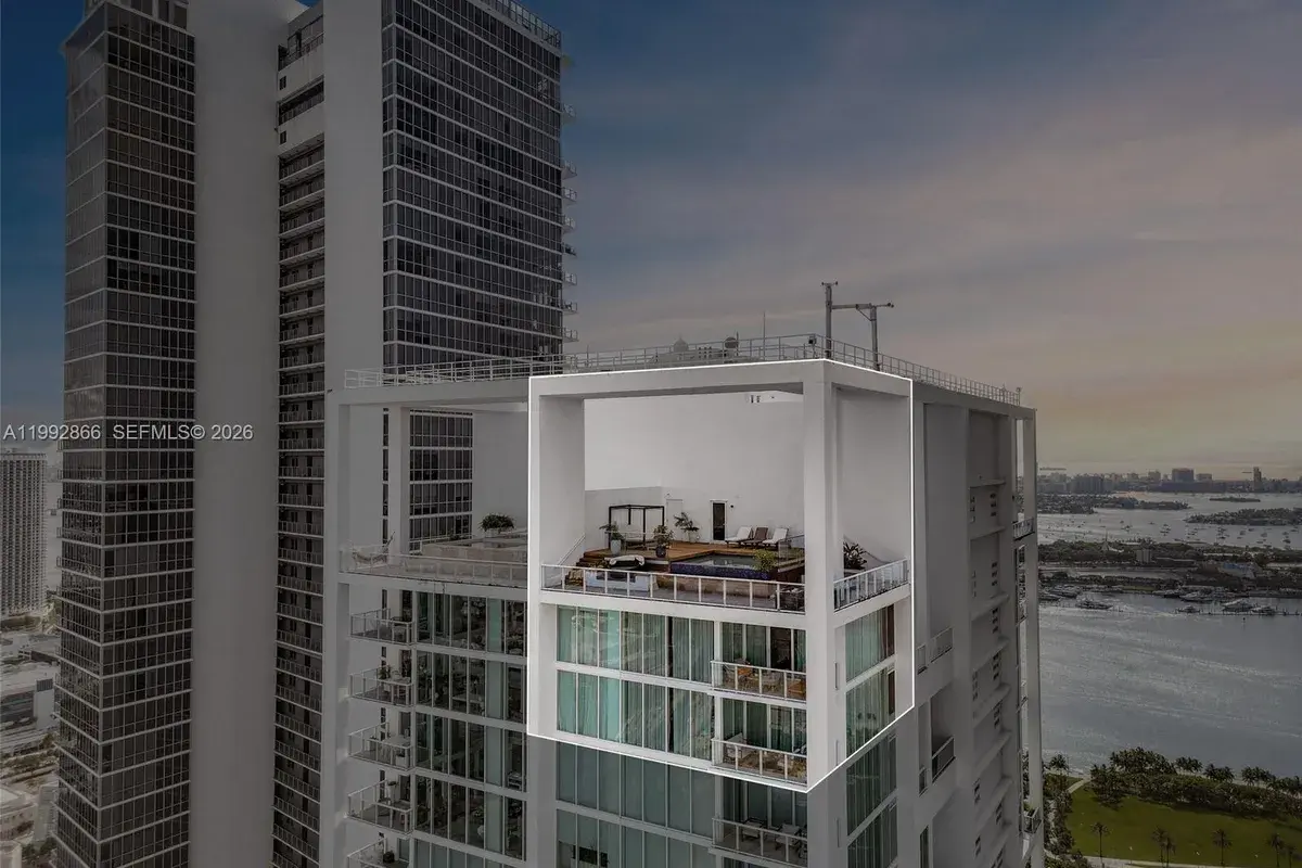 1040 Biscayne Blvd # 4607, Miami FL 33132