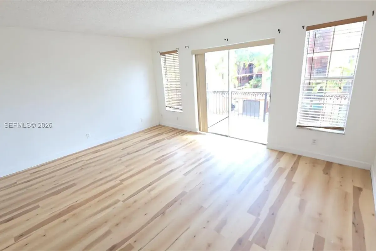 650 Tennis Club Dr # 308, Fort Lauderdale FL 33311