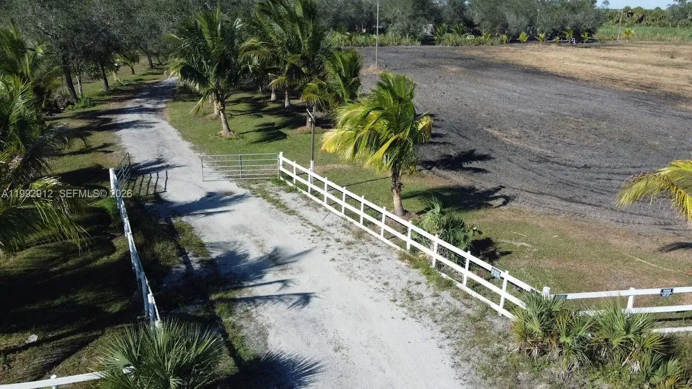 4850 Pioneer 2nd St & Pioneer 2nd St, Clewiston FL 33440 photo 3