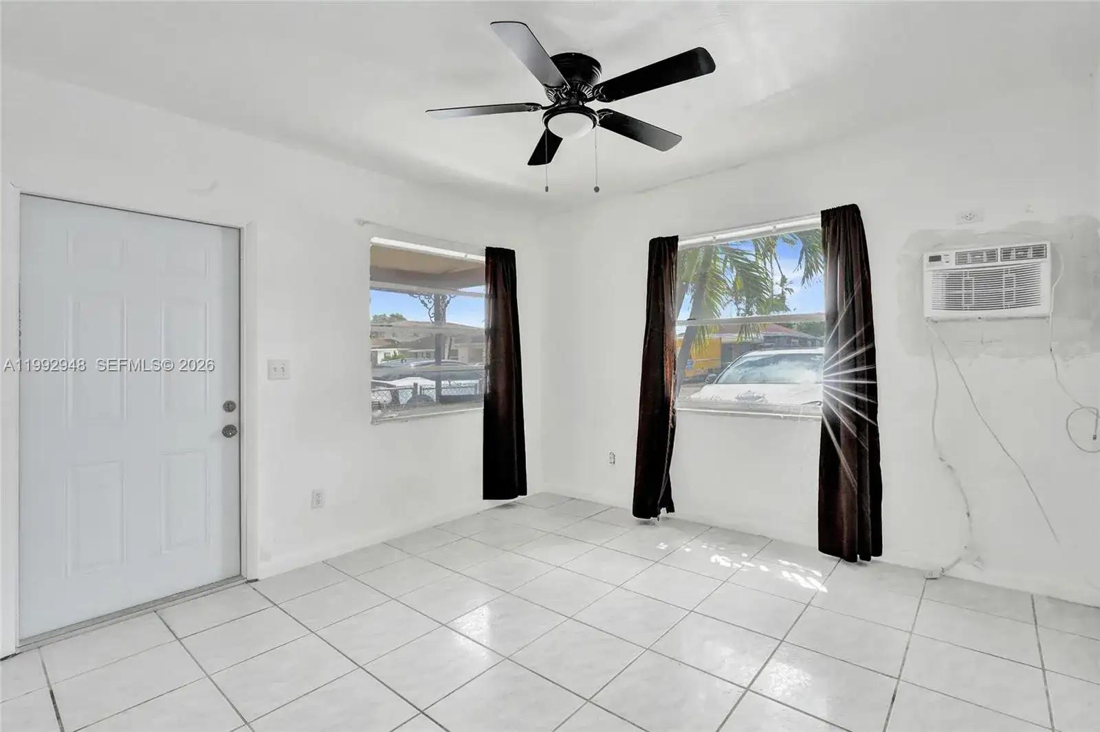 724 NW 6th St, Hallandale Beach FL 33009 photo 3
