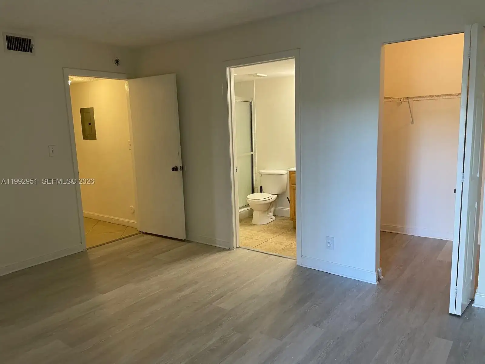 7670 Westwood Dr # 703, Tamarac FL 33321 photo 4