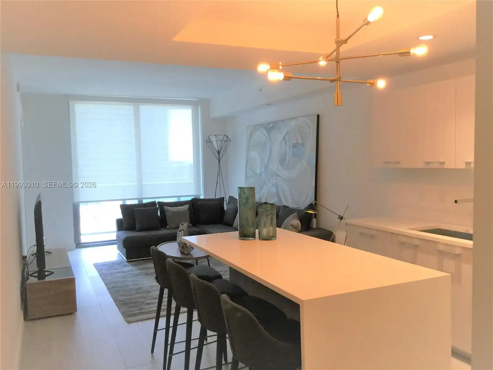 55 SW 9th St # 1905, Miami FL 33130 photo 5