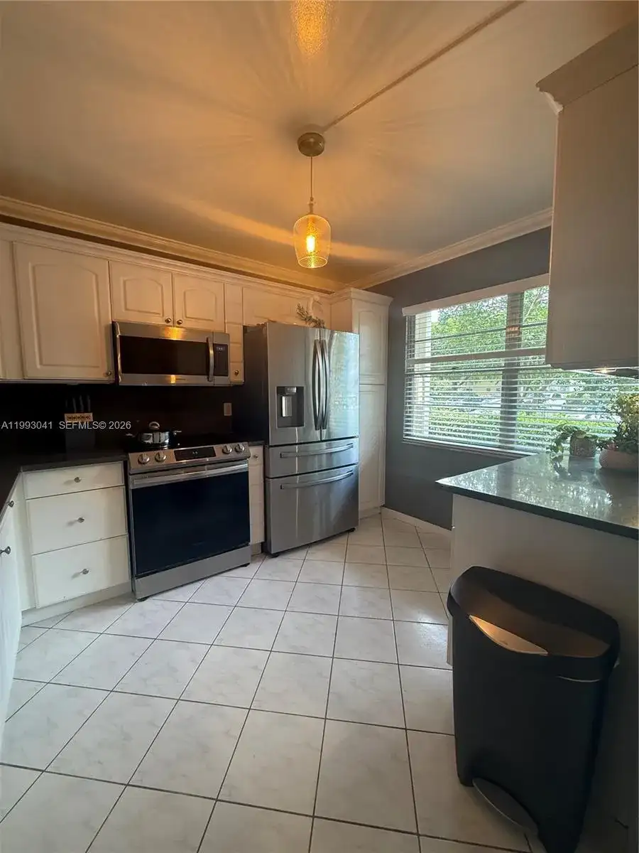 2403 Antigua Cir # K1, Coconut Creek FL 33066 photo 2