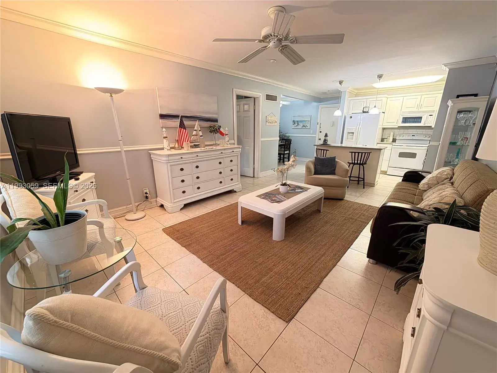 1520 Mckinley St # 210E, Hollywood FL 33020